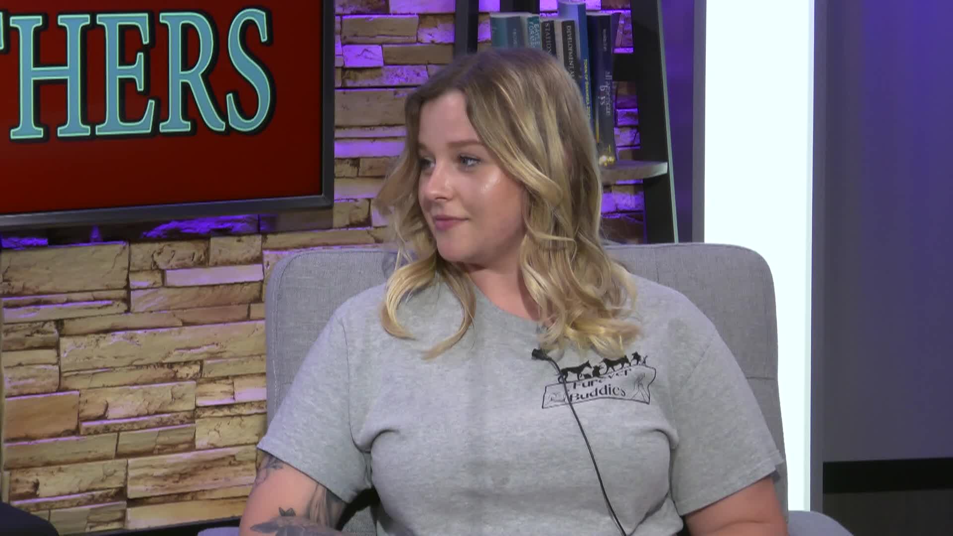 Fur, Fins and Feathers - Episode 142