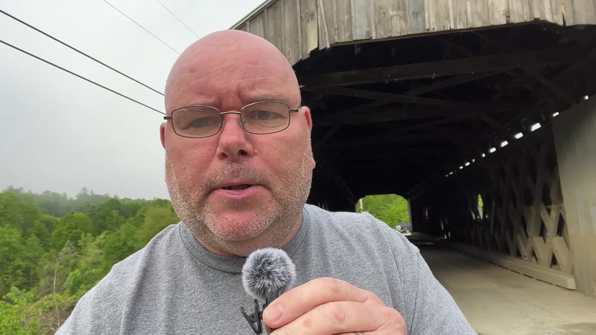 Vermont's 100 Covered Bridges - Episode 28 & 29 - Willard & North Hartland Bridges, North Hartland