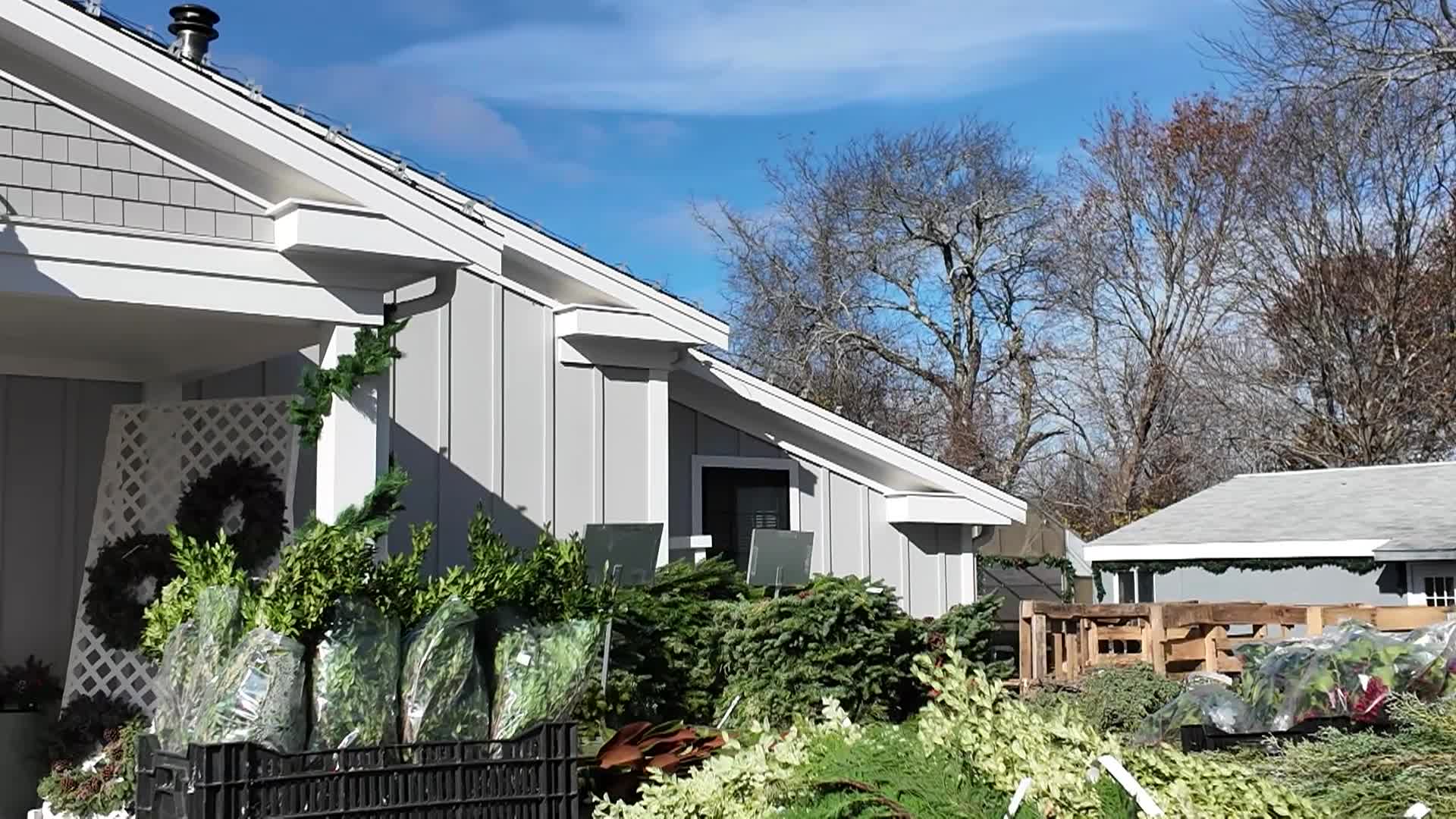 Cape Conversation about the Holidays with Donna Kutil Ross